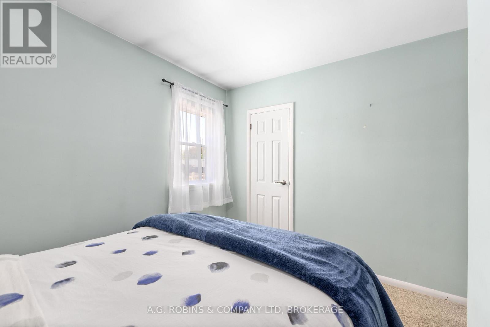178 ROSEMOUNT AVENUE - Image 16