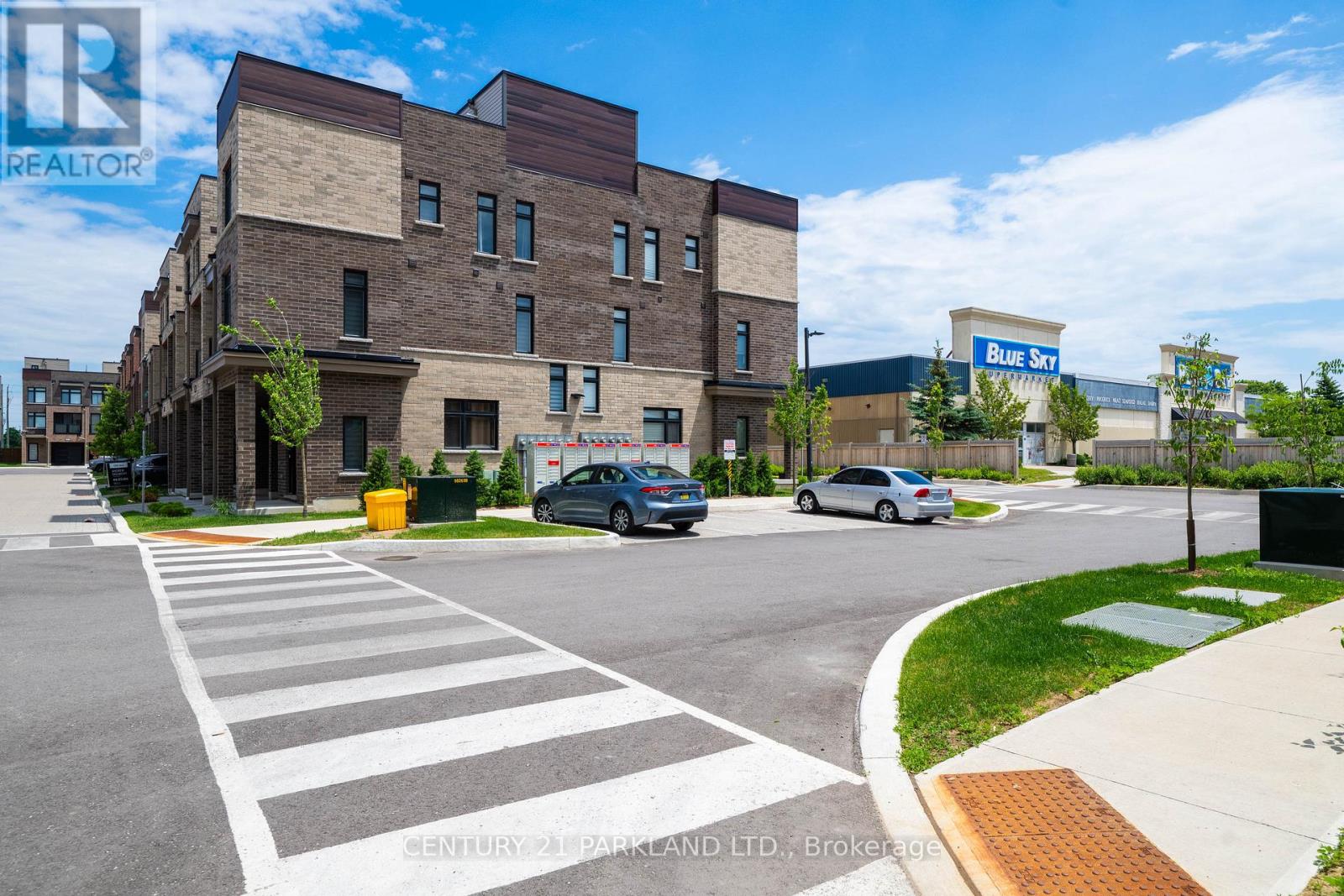 #1402 1865 PICKERING PARKWAY - 36