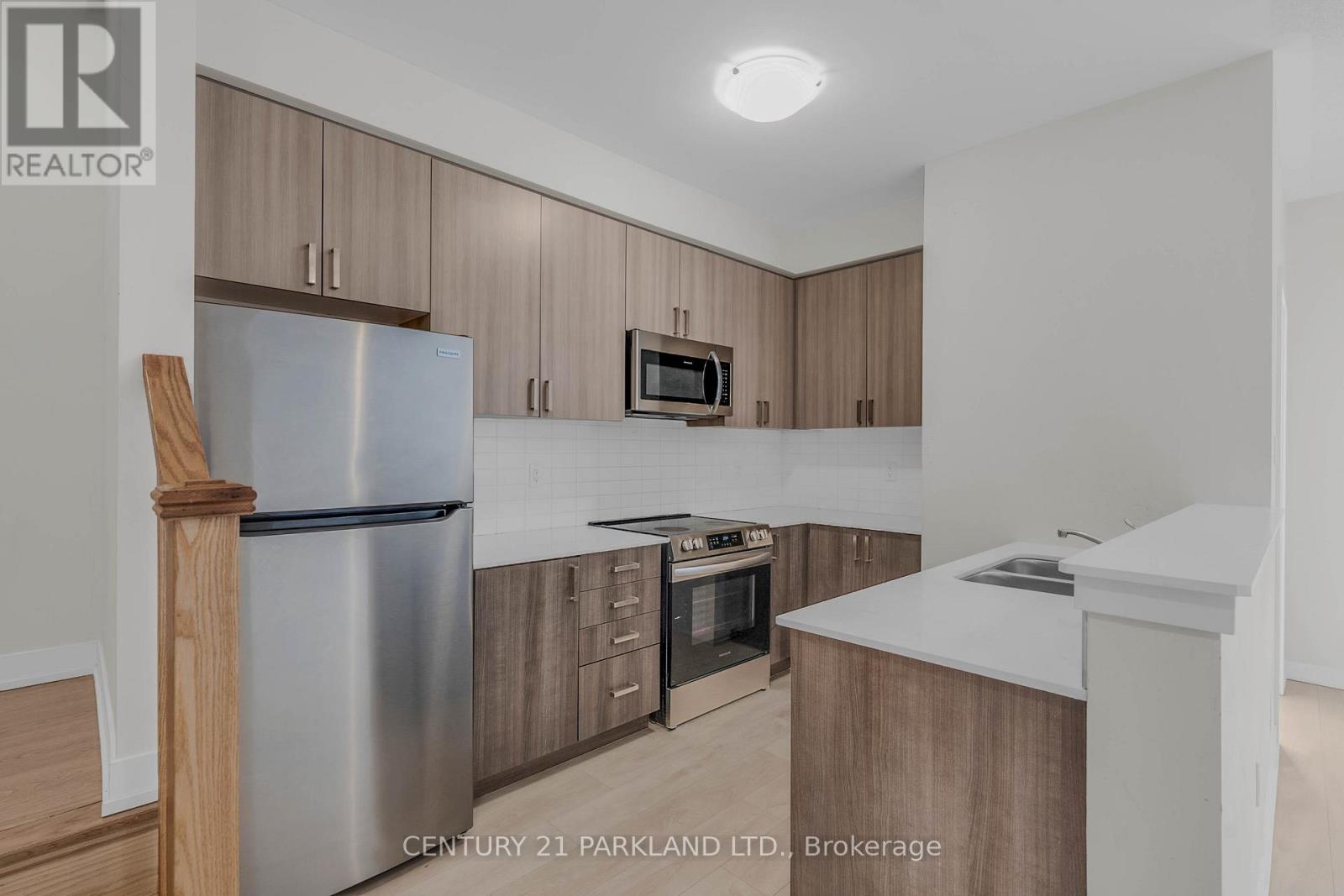 #1402 1865 PICKERING PARKWAY - 10
