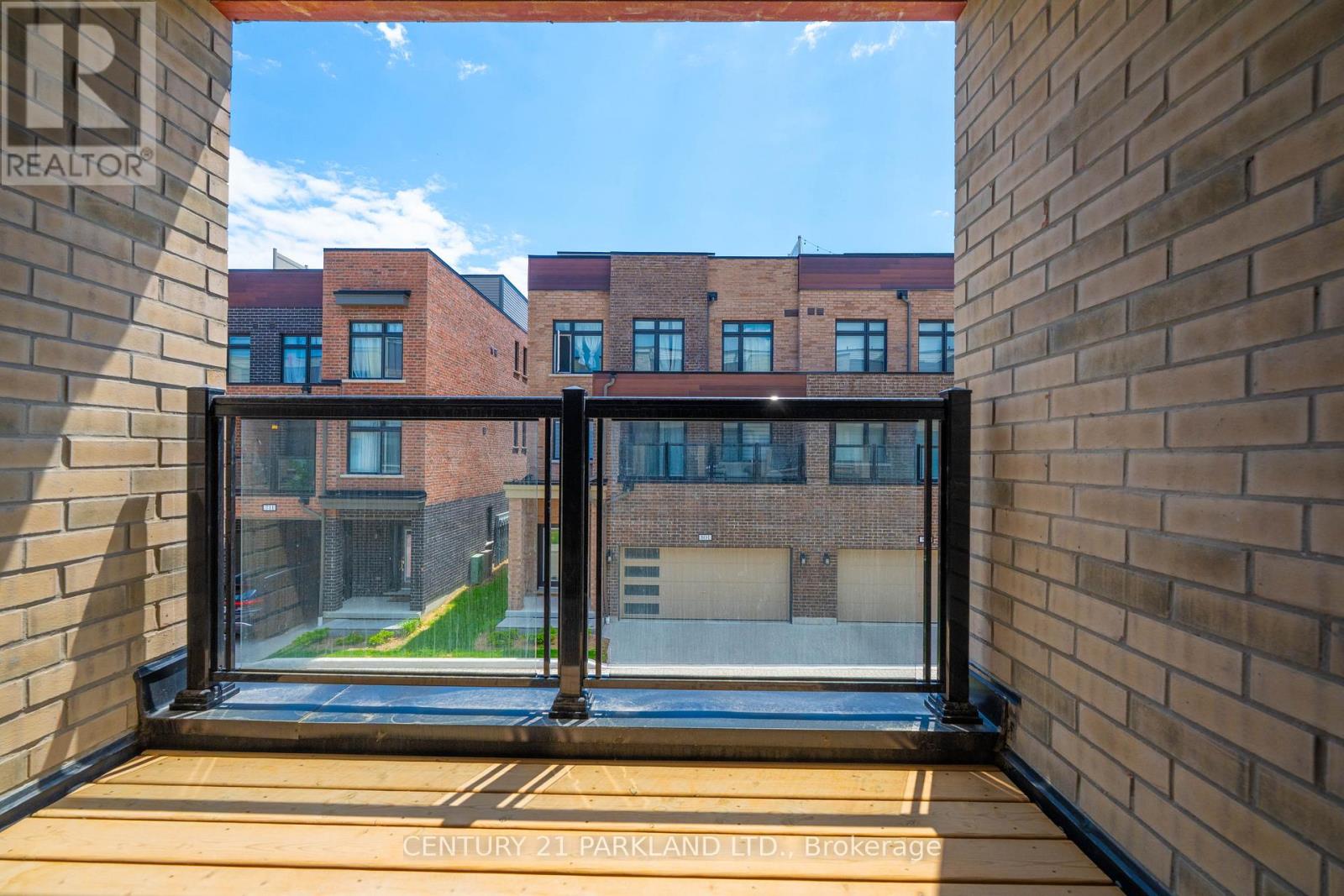 #1402 1865 PICKERING PARKWAY - 32