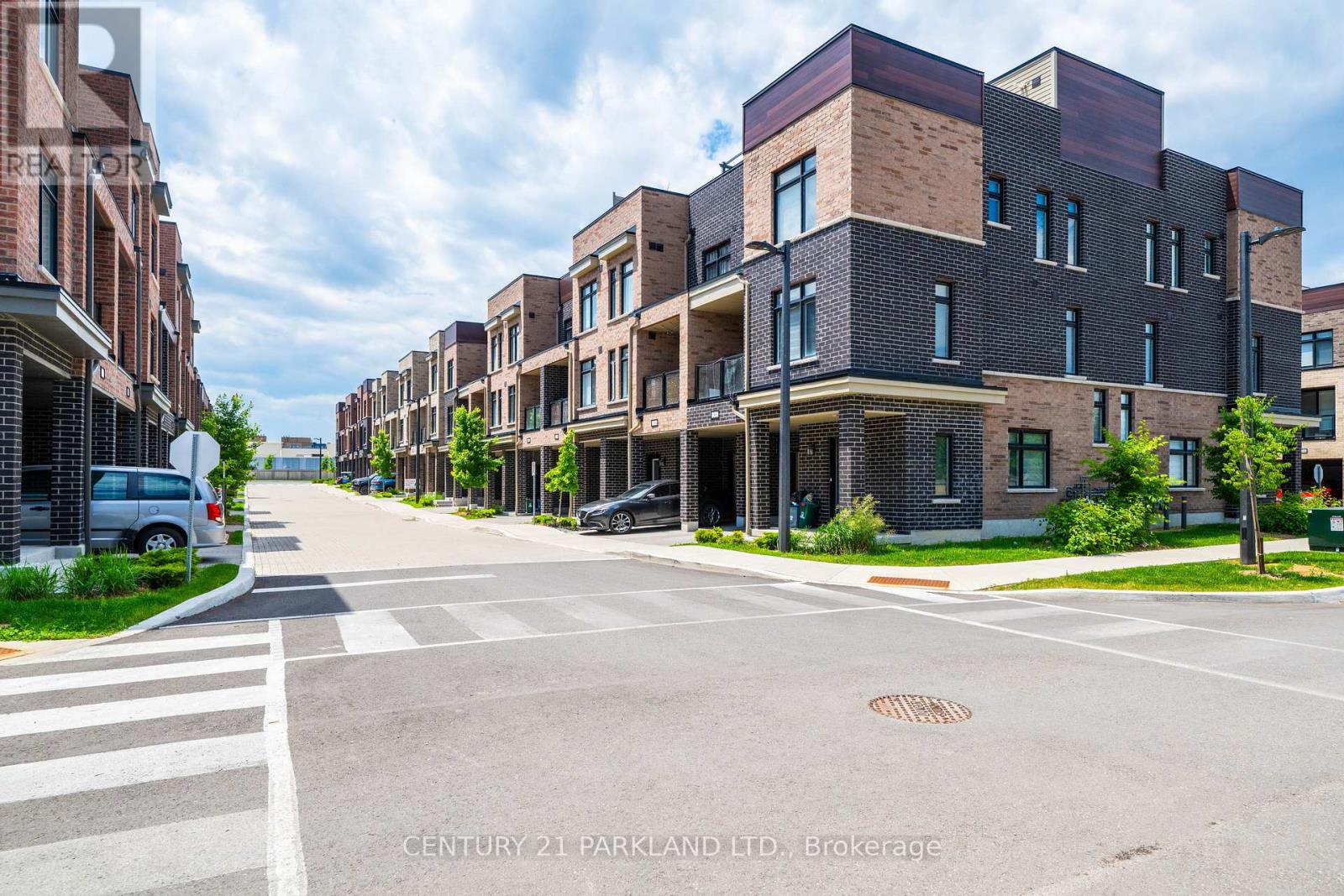 #1402 1865 PICKERING PARKWAY - 37