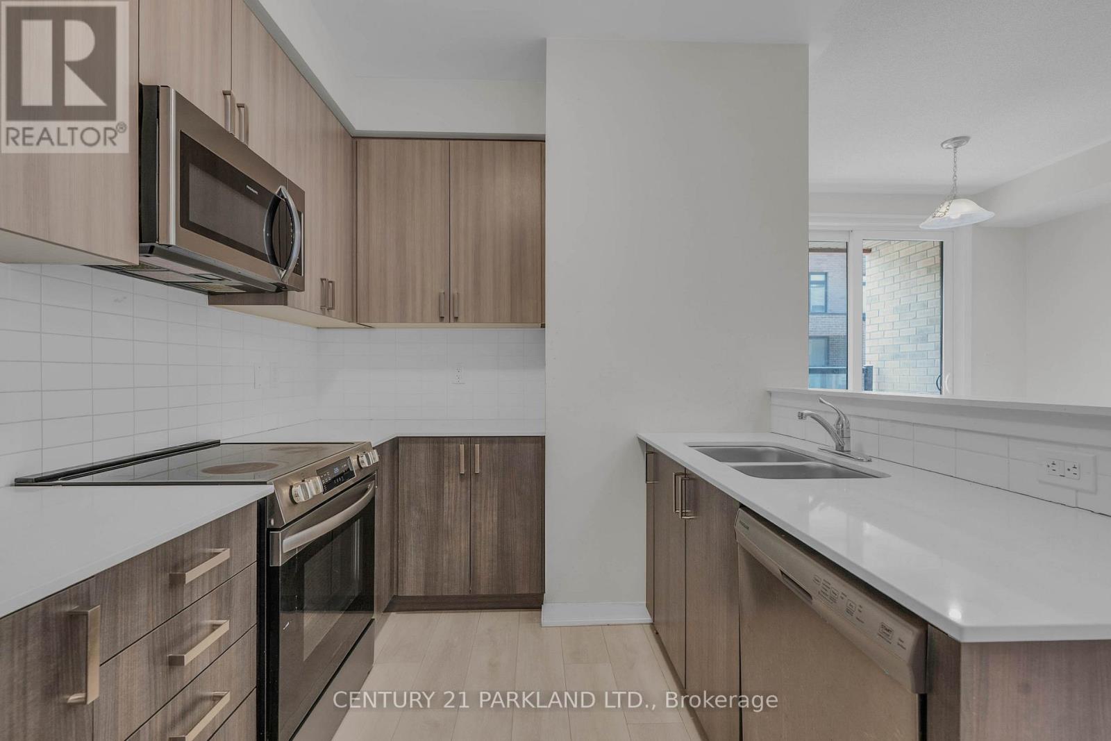 #1402 1865 PICKERING PARKWAY - 11