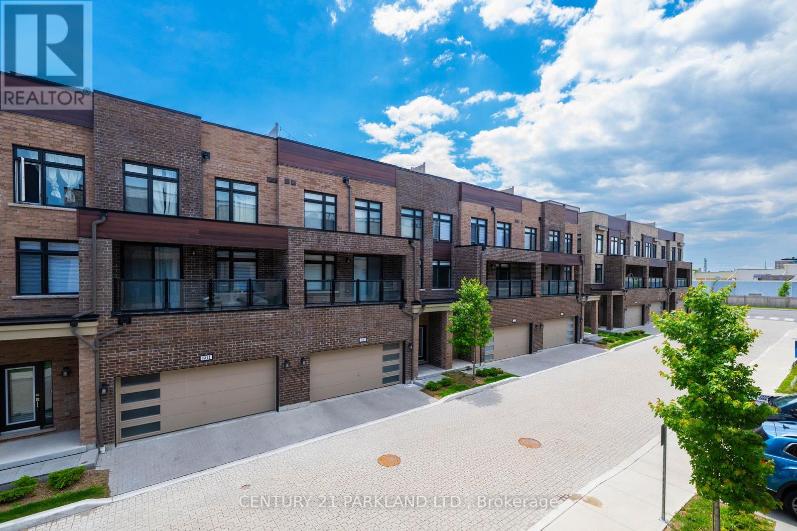 #1402 1865 PICKERING PARKWAY - 34