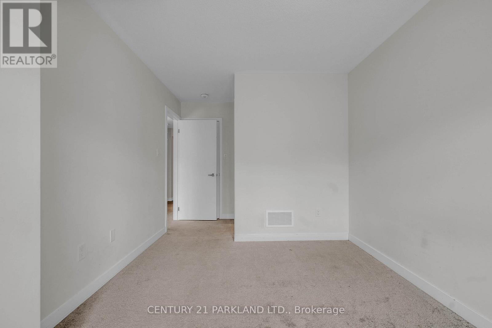 #1402 1865 PICKERING PARKWAY - 19