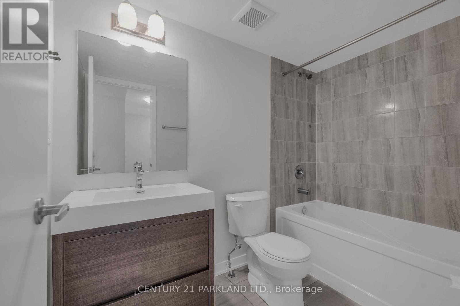#1402 1865 PICKERING PARKWAY - 24