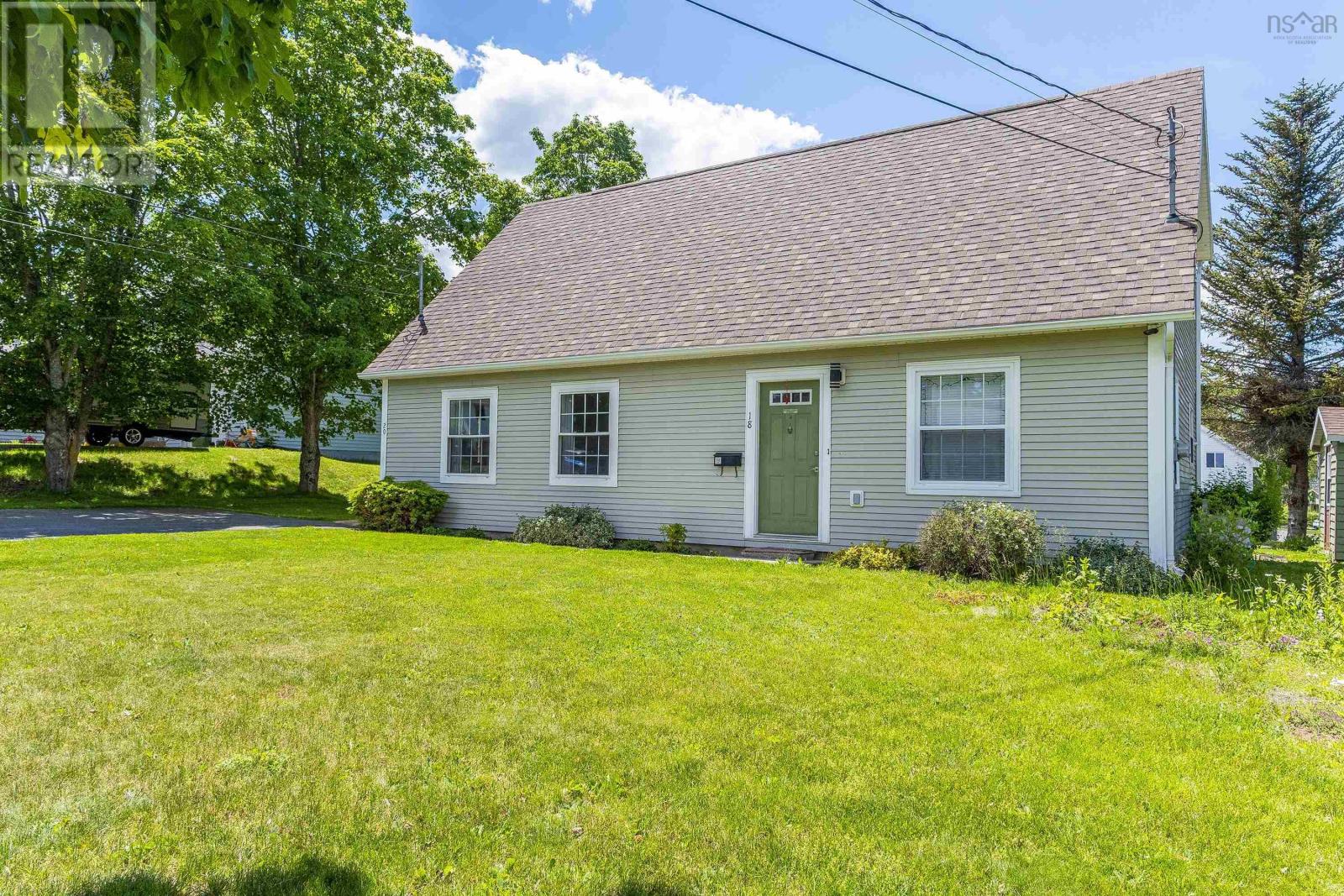 18-20 Marina Drive - 19
