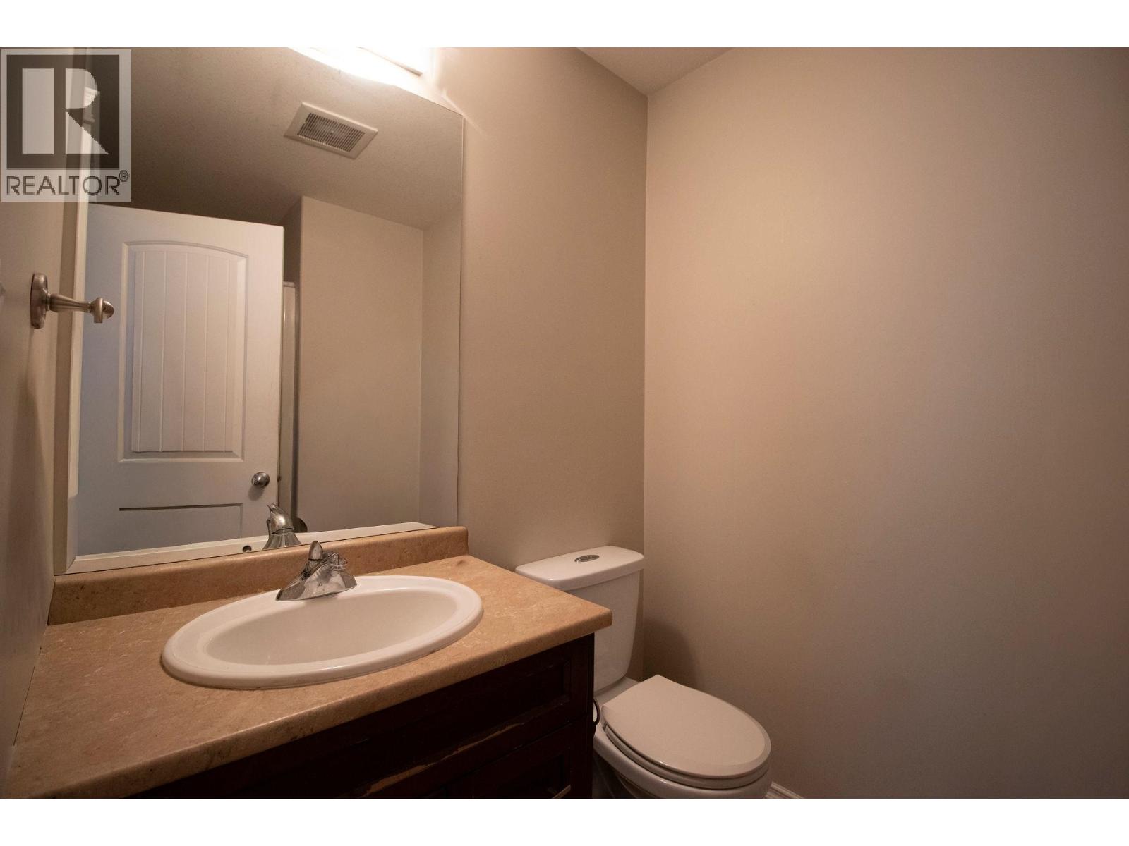9704 118 AVENUE - 18