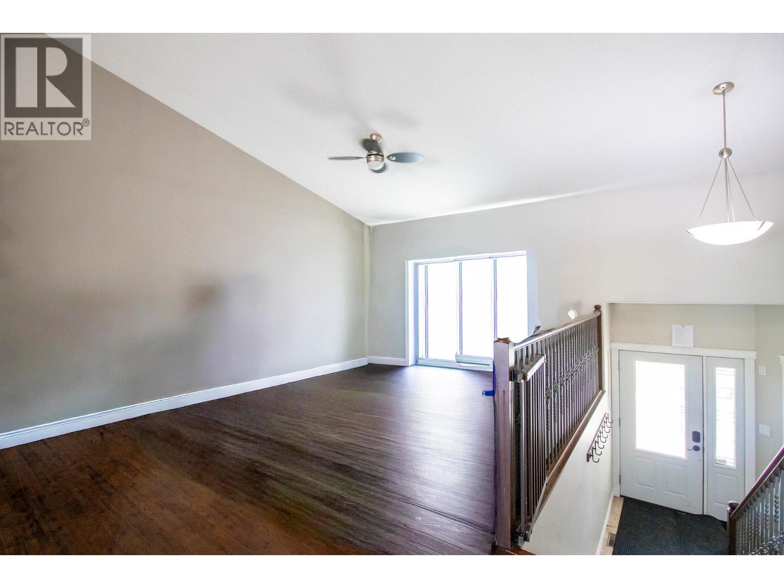 9704 118 AVENUE - 16