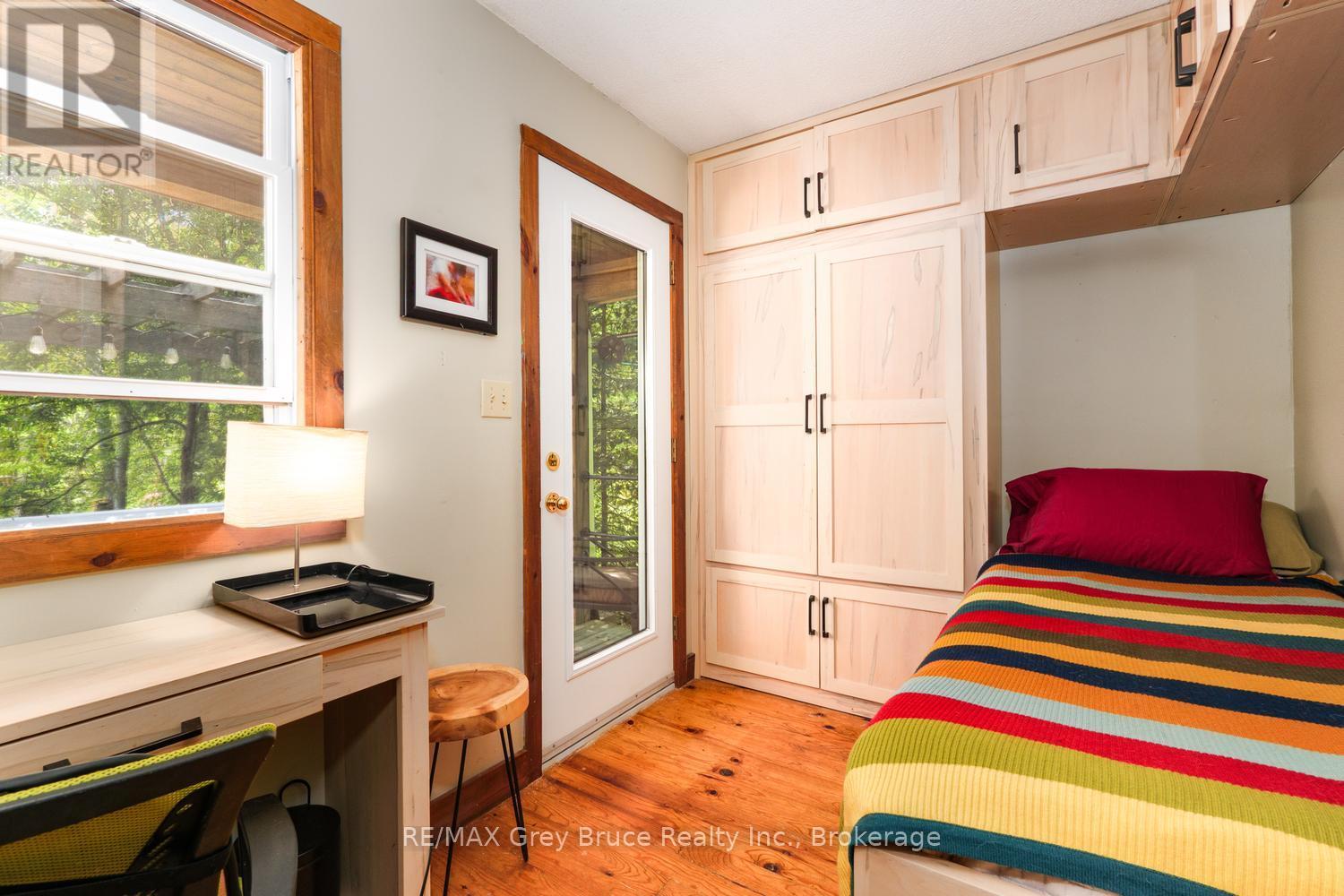 13A MORNINGHILL ROAD - 24