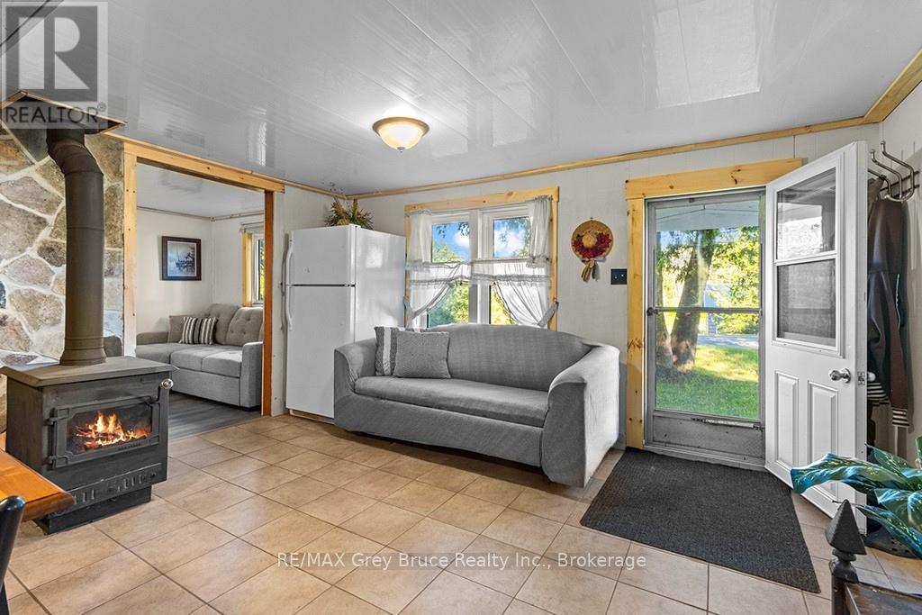 609 STOKES BAY ROAD - 13