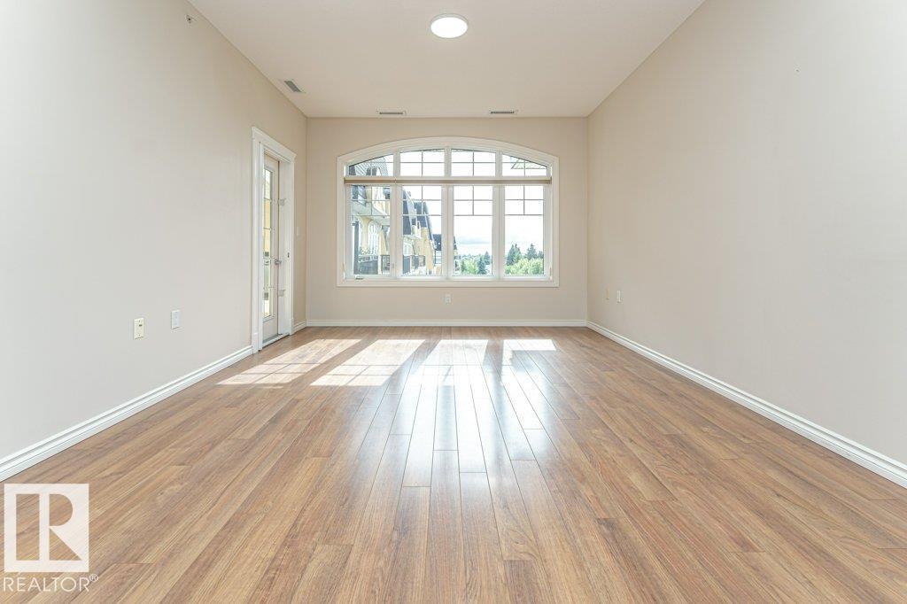 #404 9820 165 ST NW - 16