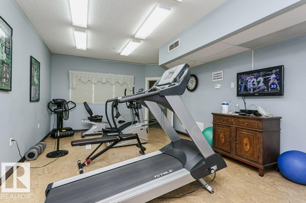 #404 9820 165 ST NW - 50