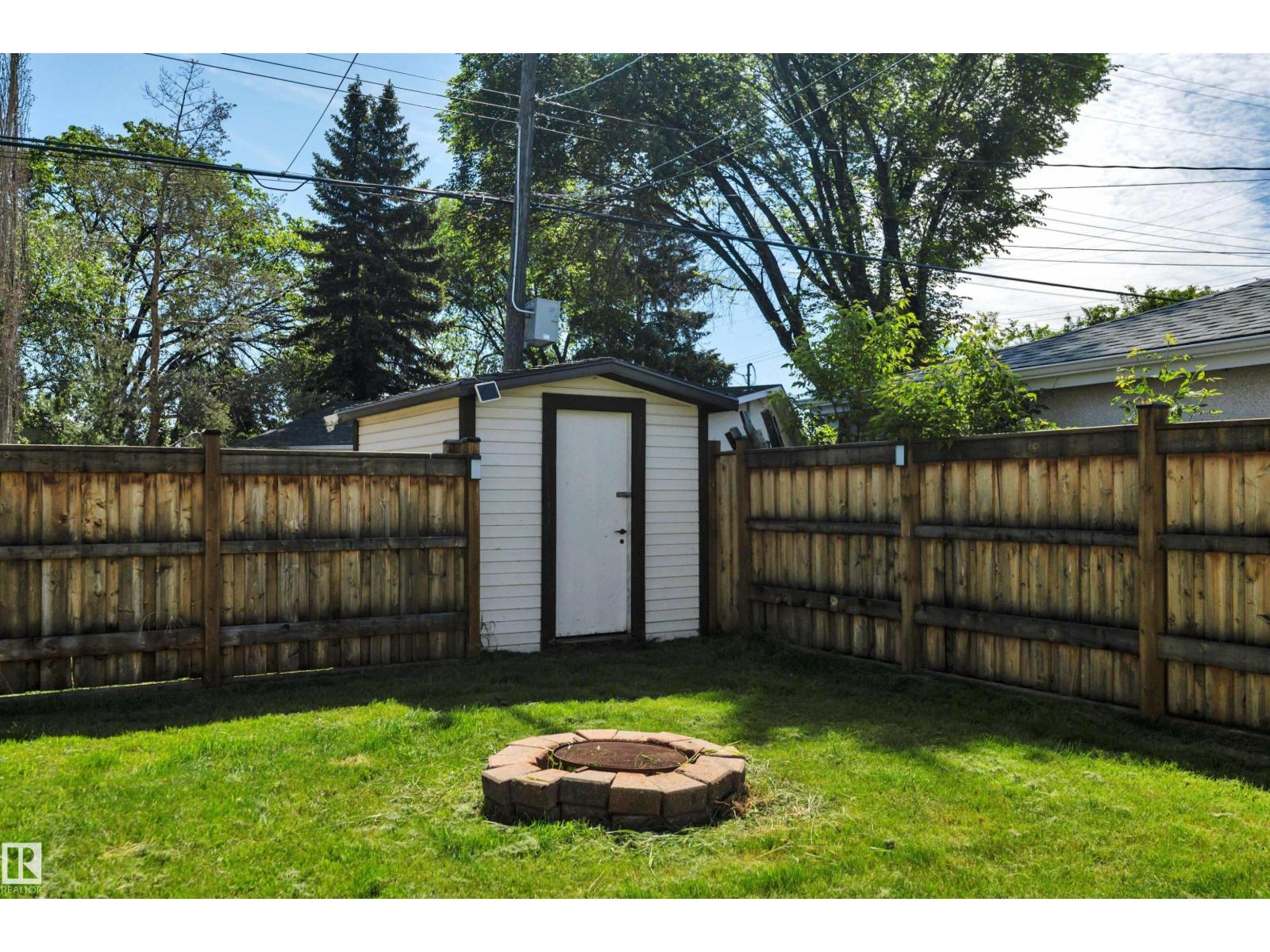 9835 74 ST NW - 11