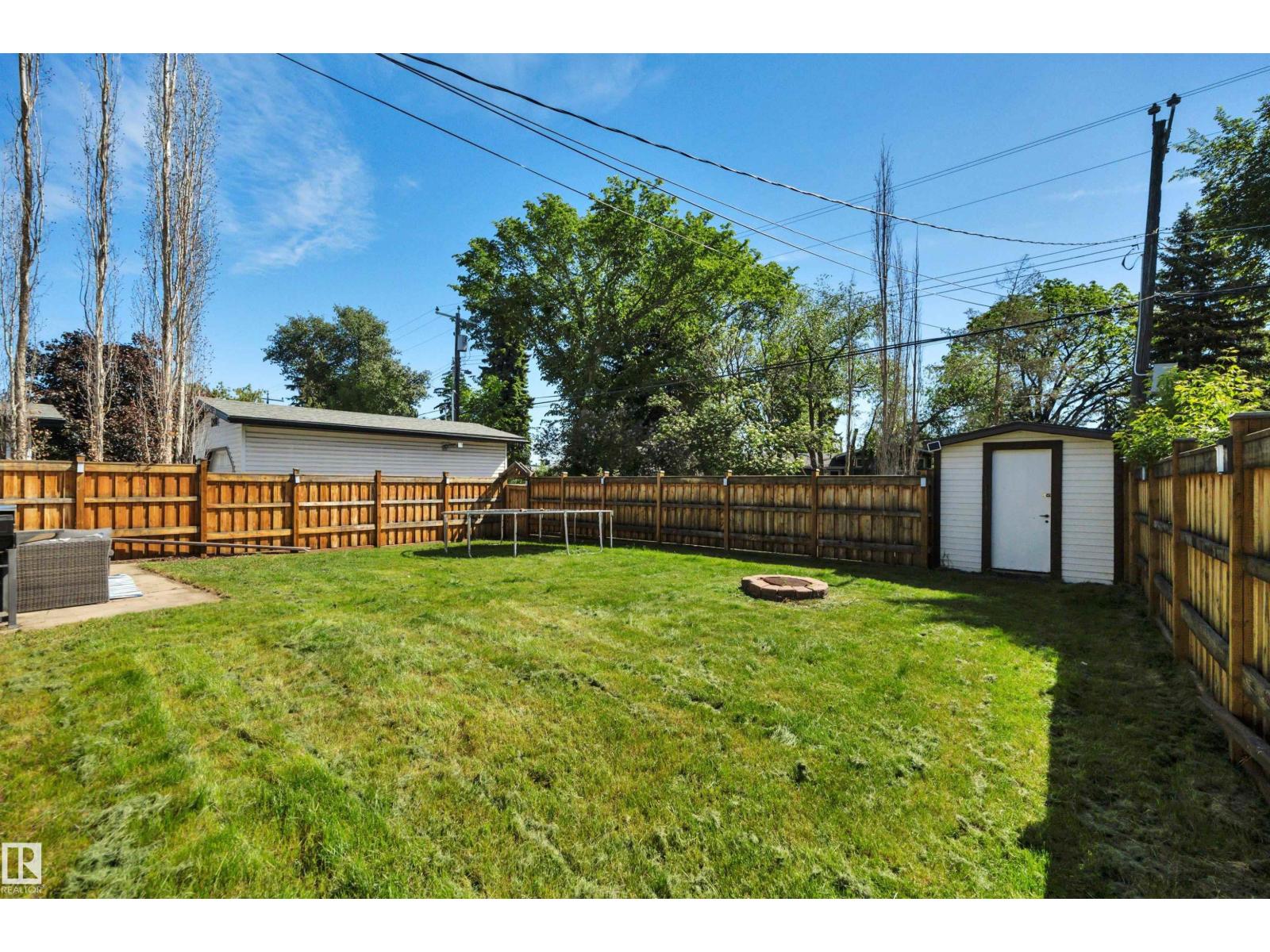 9835 74 ST NW - 53
