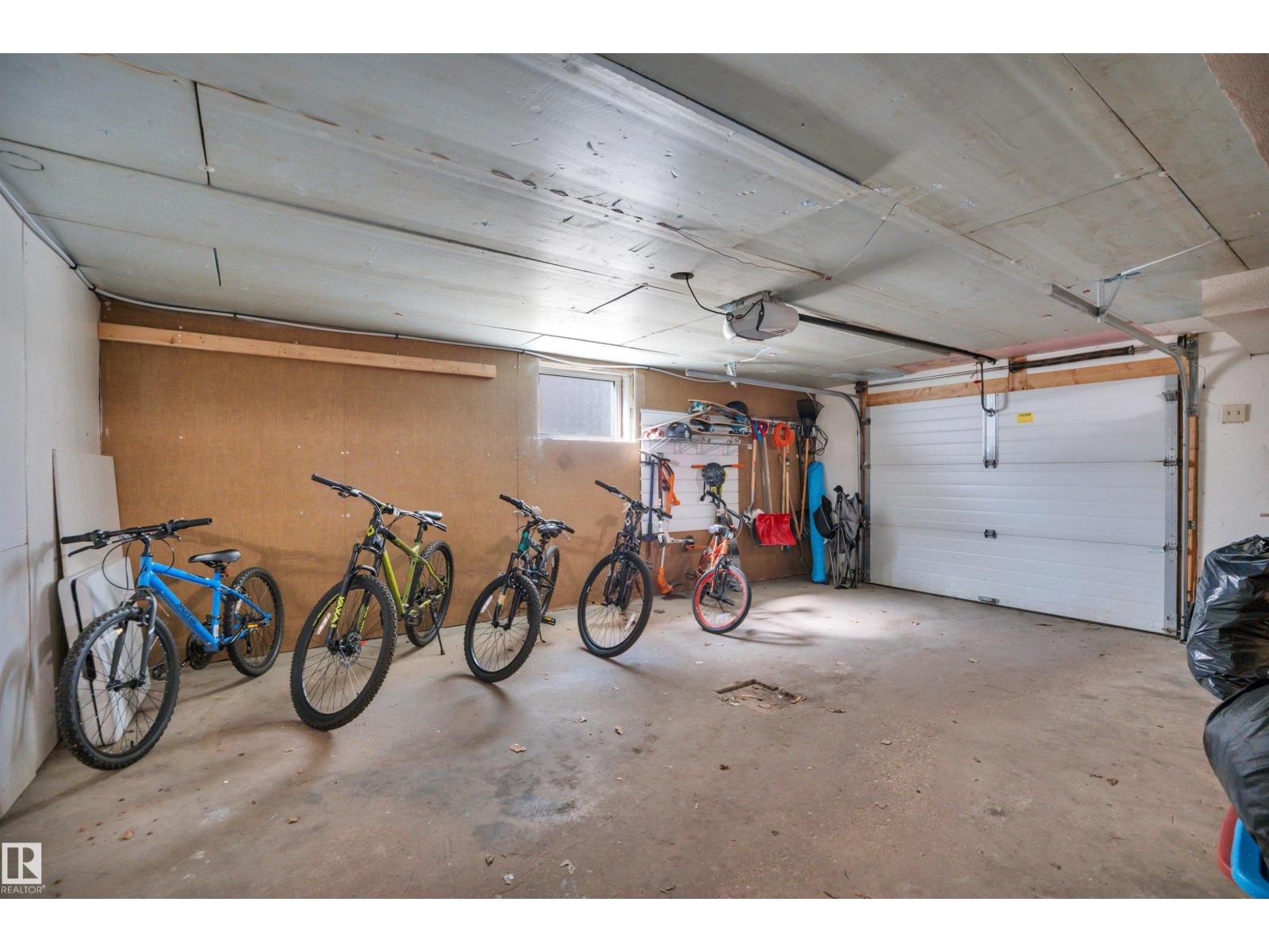 9835 74 ST NW - 59