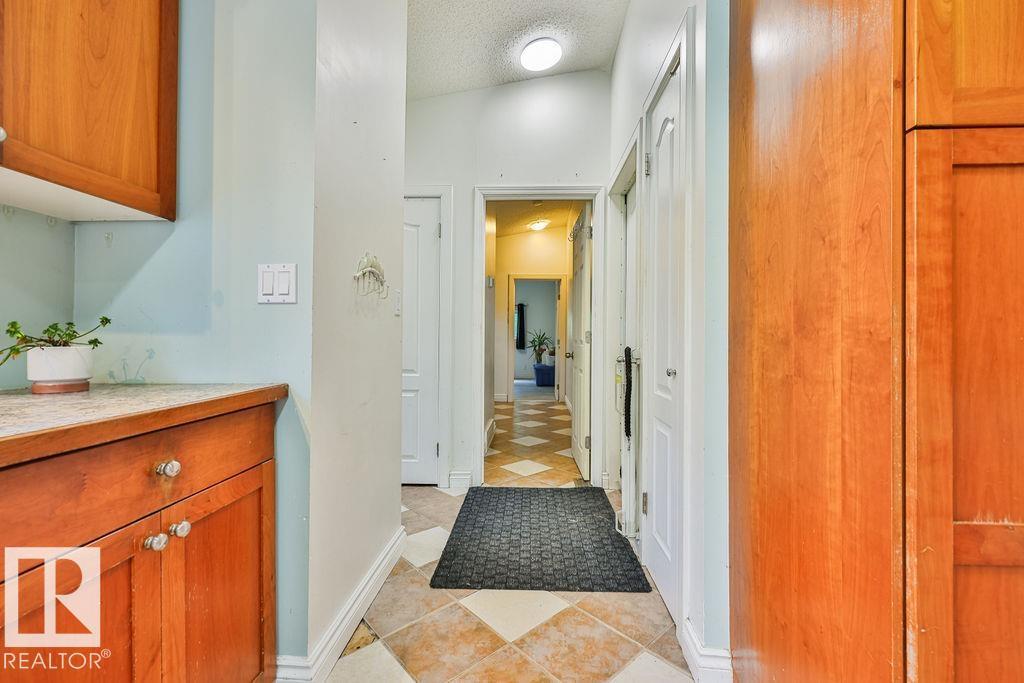 21530 Wye RD - 12