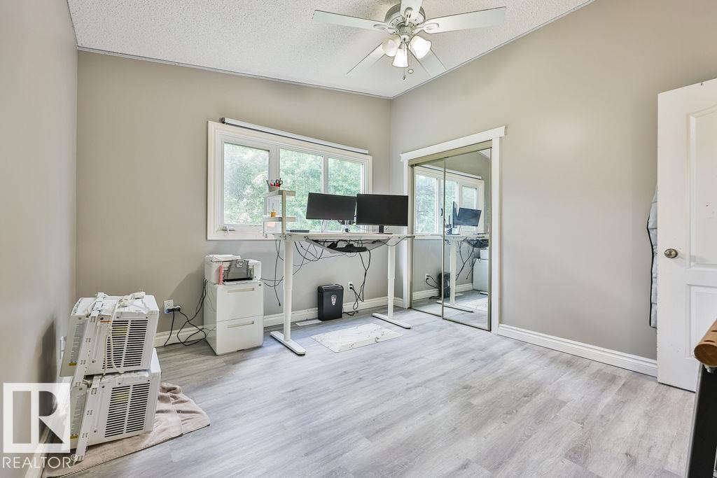 21530 Wye RD - 25