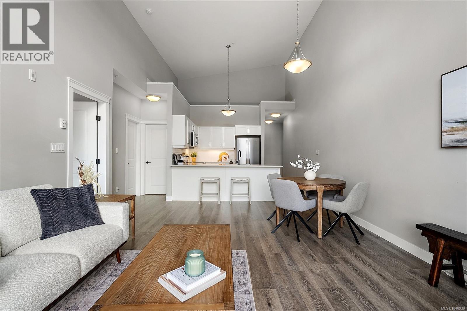 #403 844 Goldstream Ave - 5
