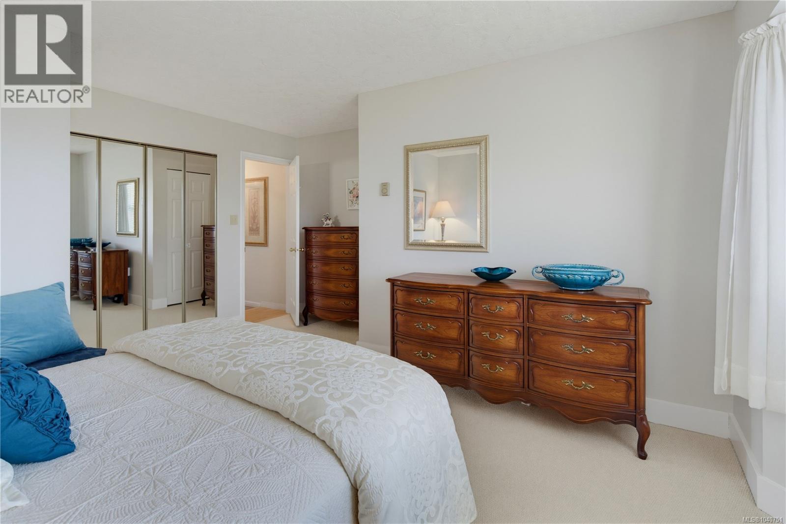 #24 2070 Amelia Ave - 20