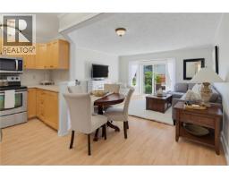 24 2070 Amelia Ave, Sidney, BC V8L4X6 Photo 10