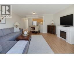 24 2070 Amelia Ave, Sidney, BC V8L4X6 Photo 12