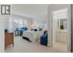 24 2070 Amelia Ave, Sidney, BC V8L4X6 Photo 17