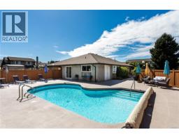 24 2070 Amelia Ave, Sidney, BC V8L4X6 Photo 36
