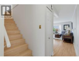 24 2070 Amelia Ave, Sidney, BC V8L4X6 Photo 7