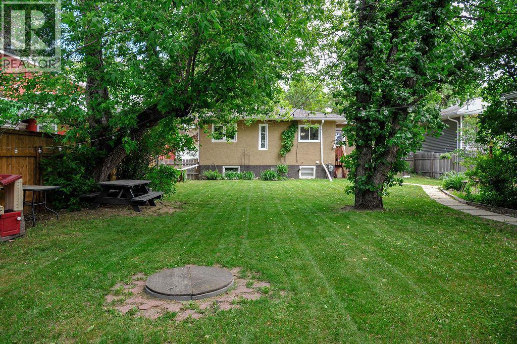 4710 47 Street — photo 30