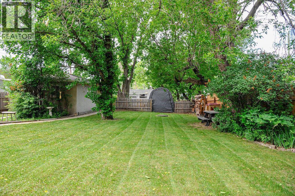 4710 47 Street — photo 31