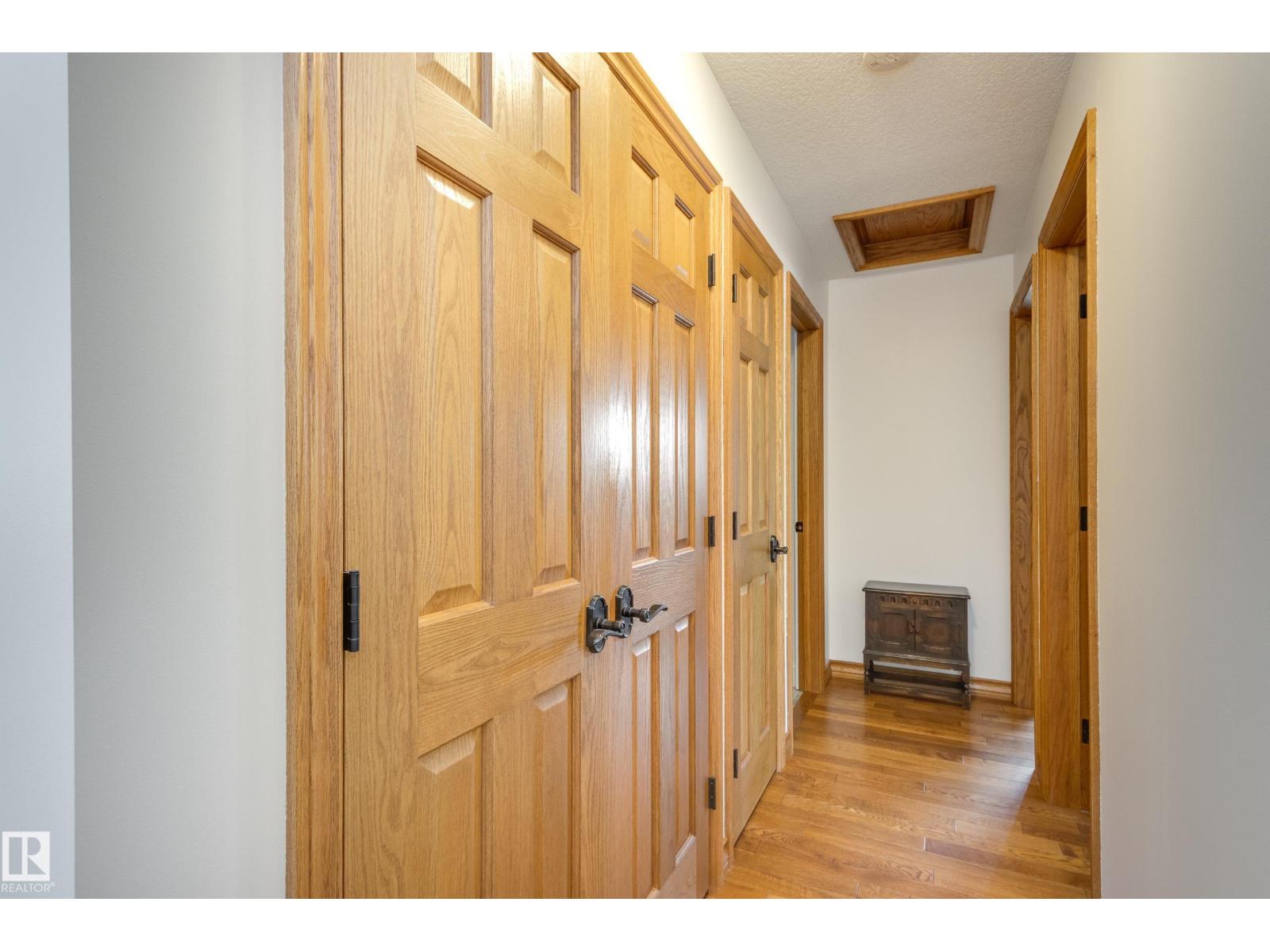 7216 103 AV NW — photo 31