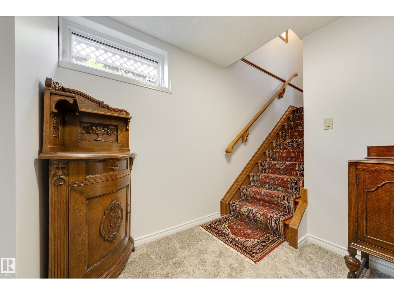 7216 103 AV NW — photo 40