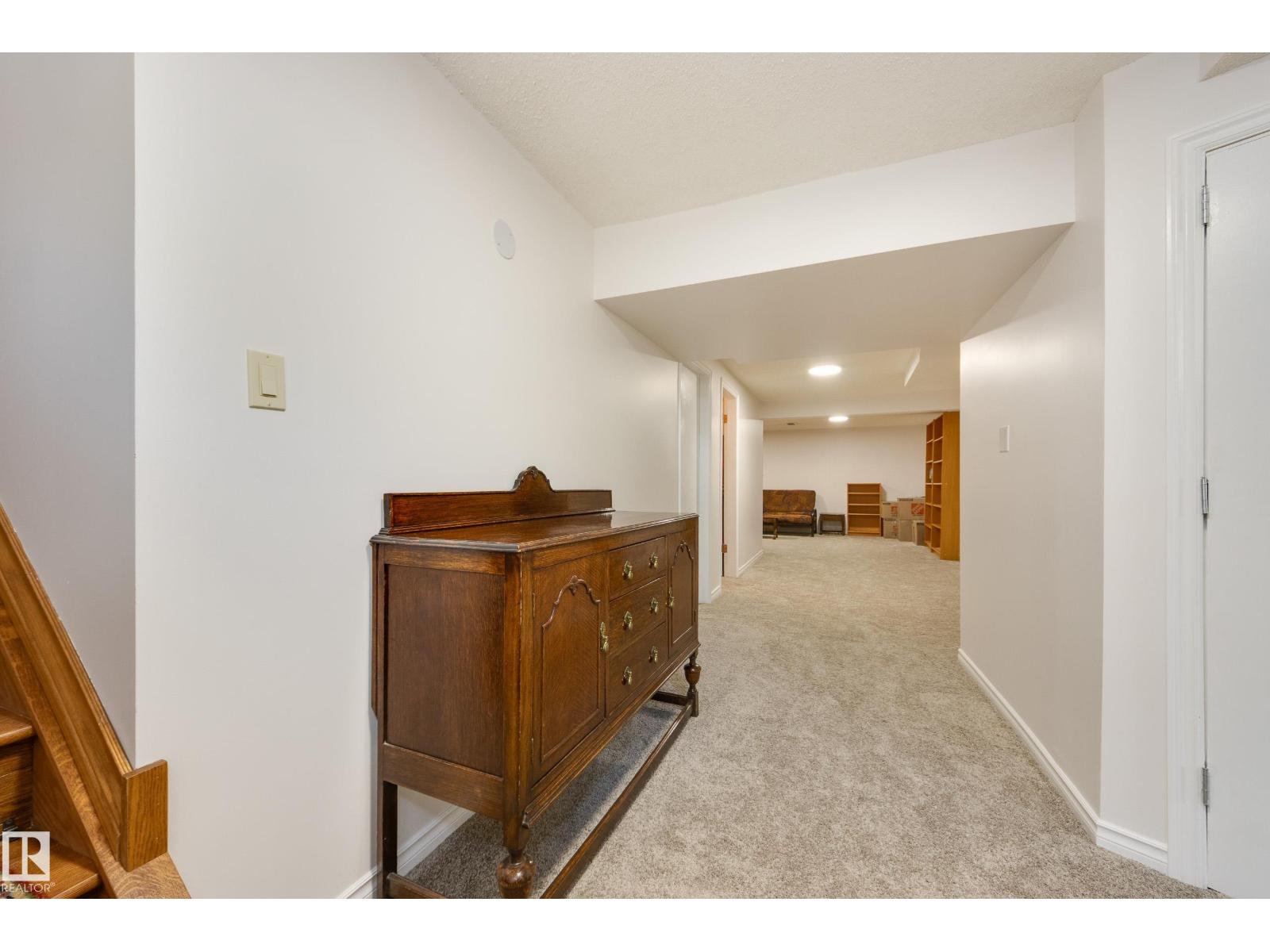 7216 103 AV NW — photo 41