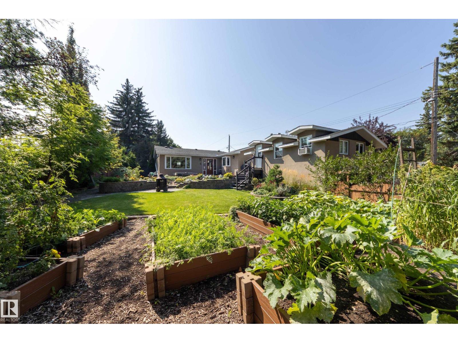 7216 103 AV NW — photo 70
