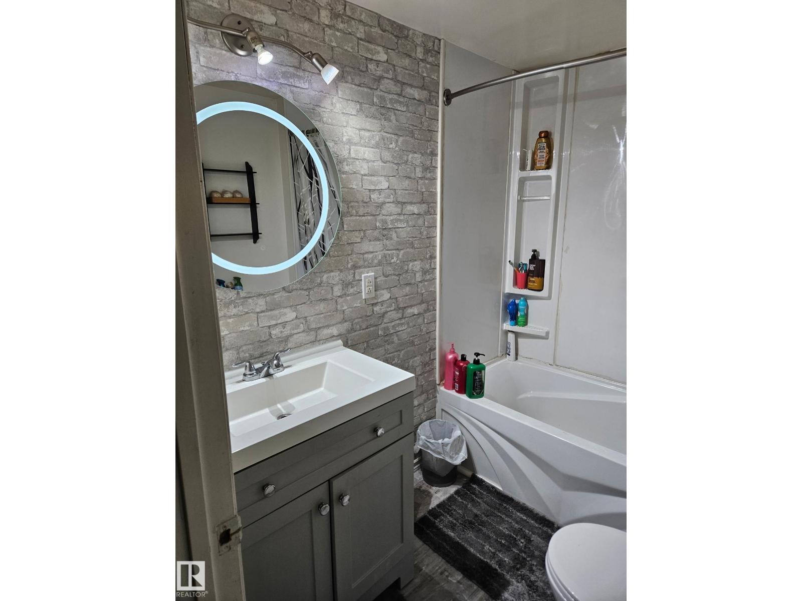 981 FOX DR — photo 16