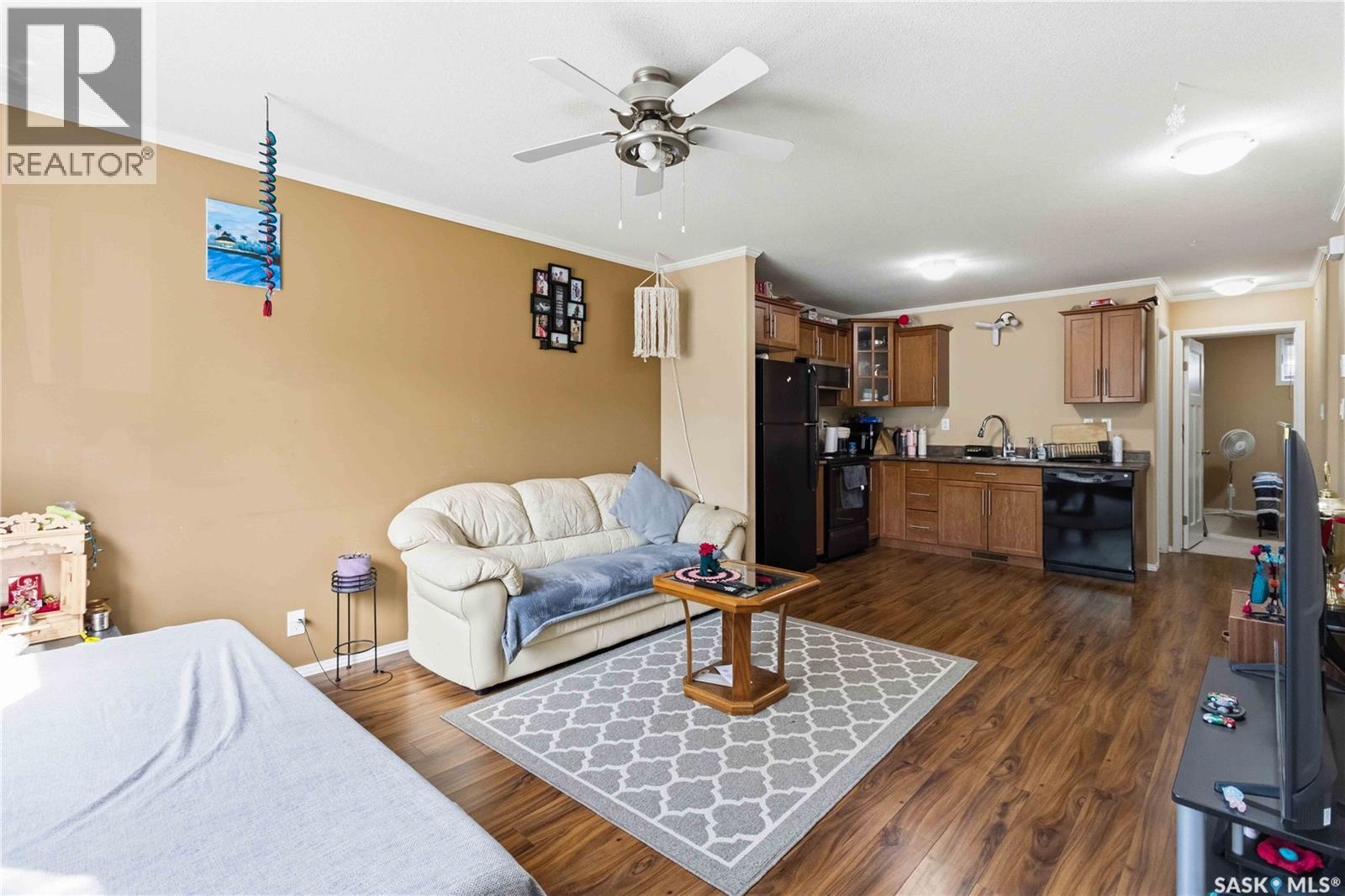#807 110 Shillington CRESCENT - 11
