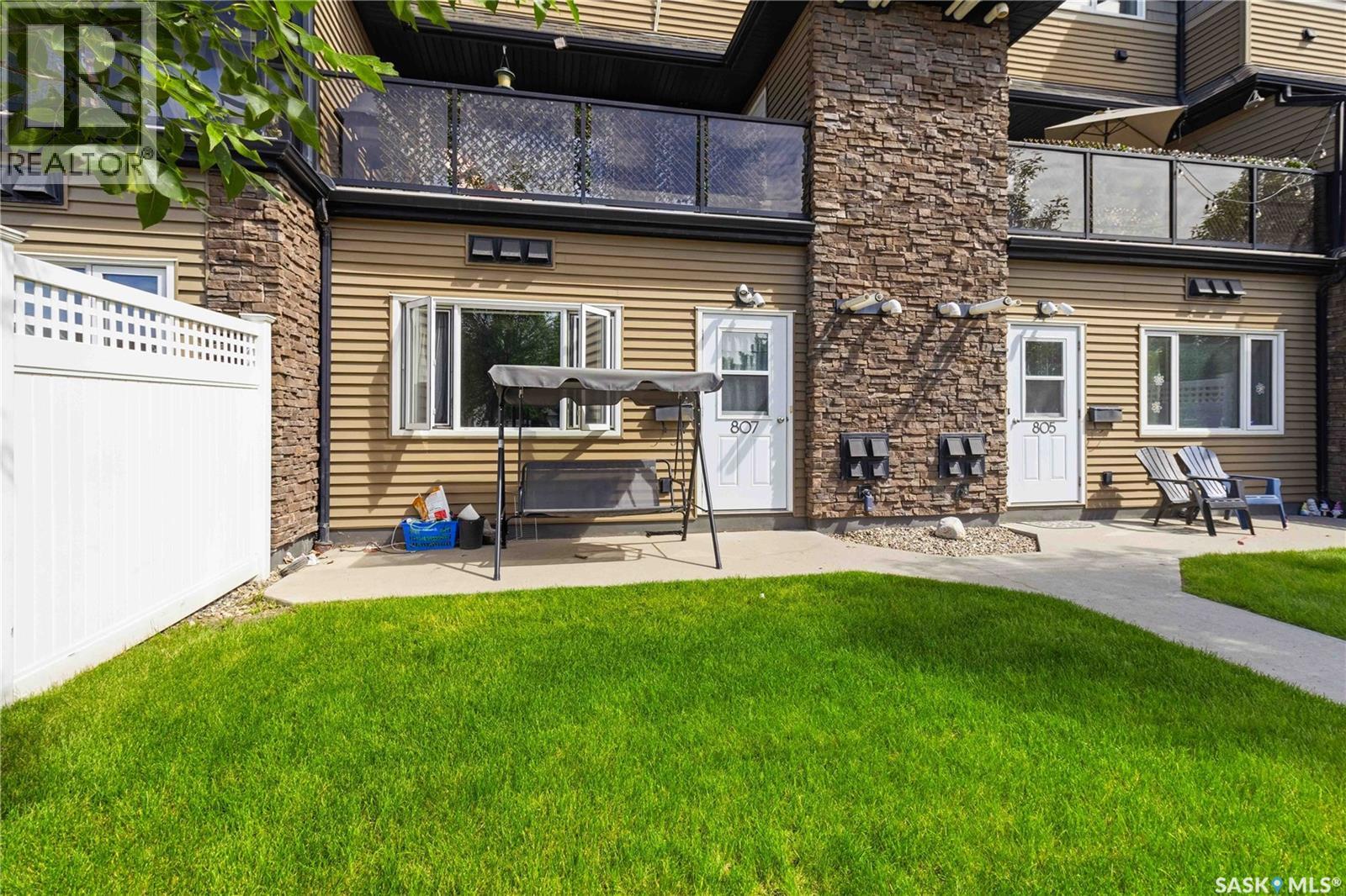 #807 110 Shillington CRESCENT - 7