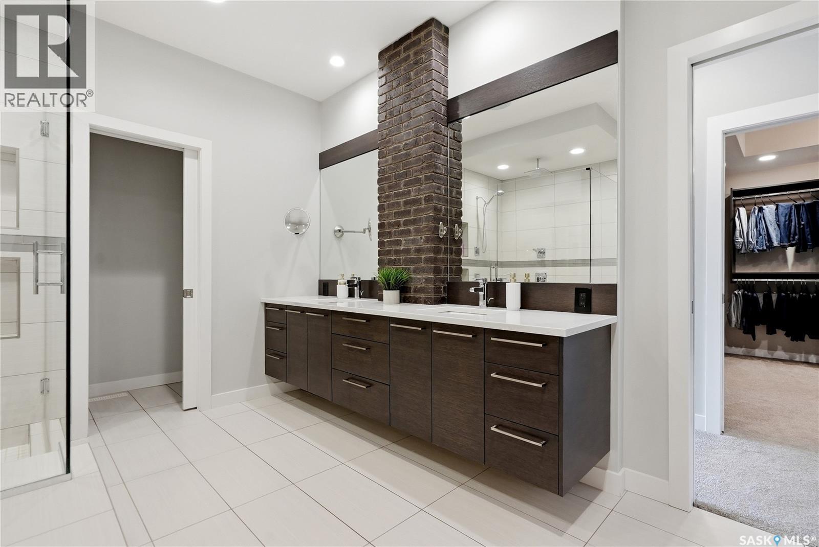 214 Skeena CRESCENT — photo 35