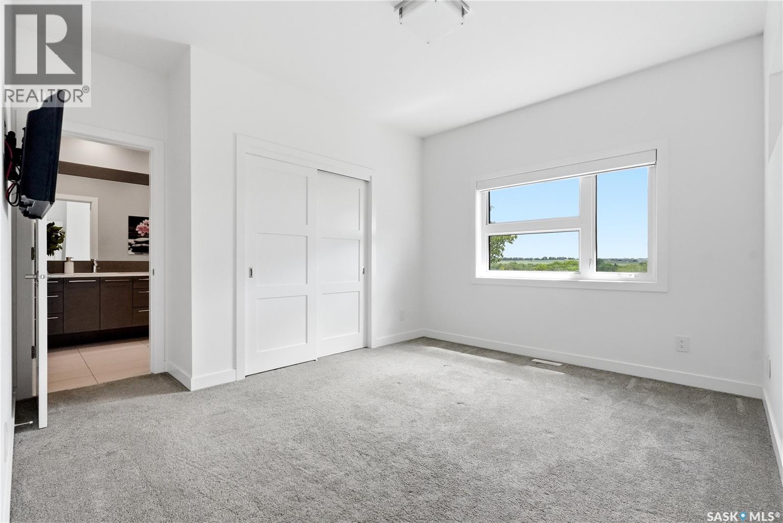 214 Skeena CRESCENT — photo 38