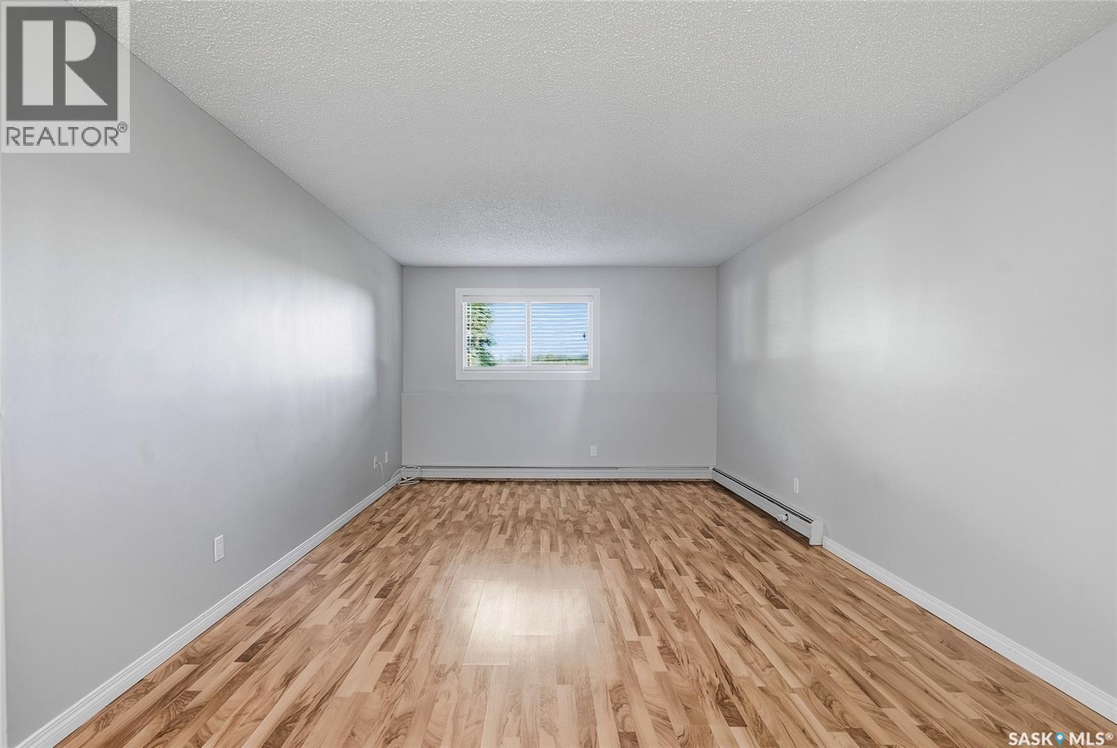 105 333 Silverwood ROAD - photo 4
