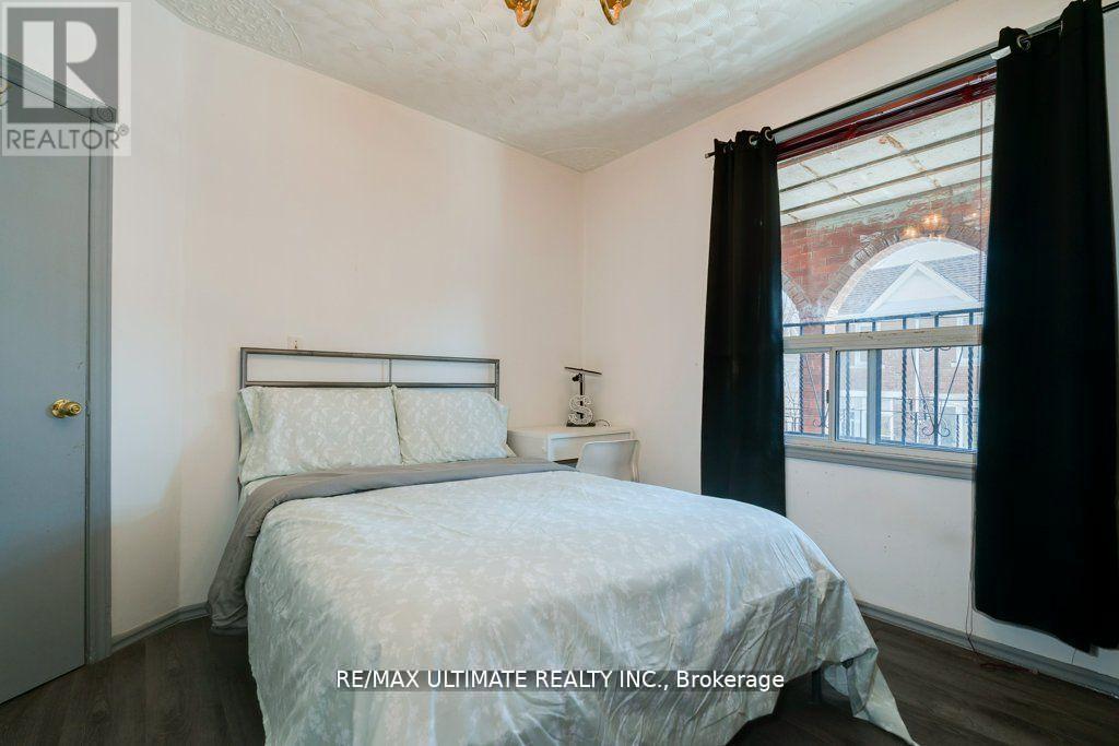 34 HICKSON STREET - 13