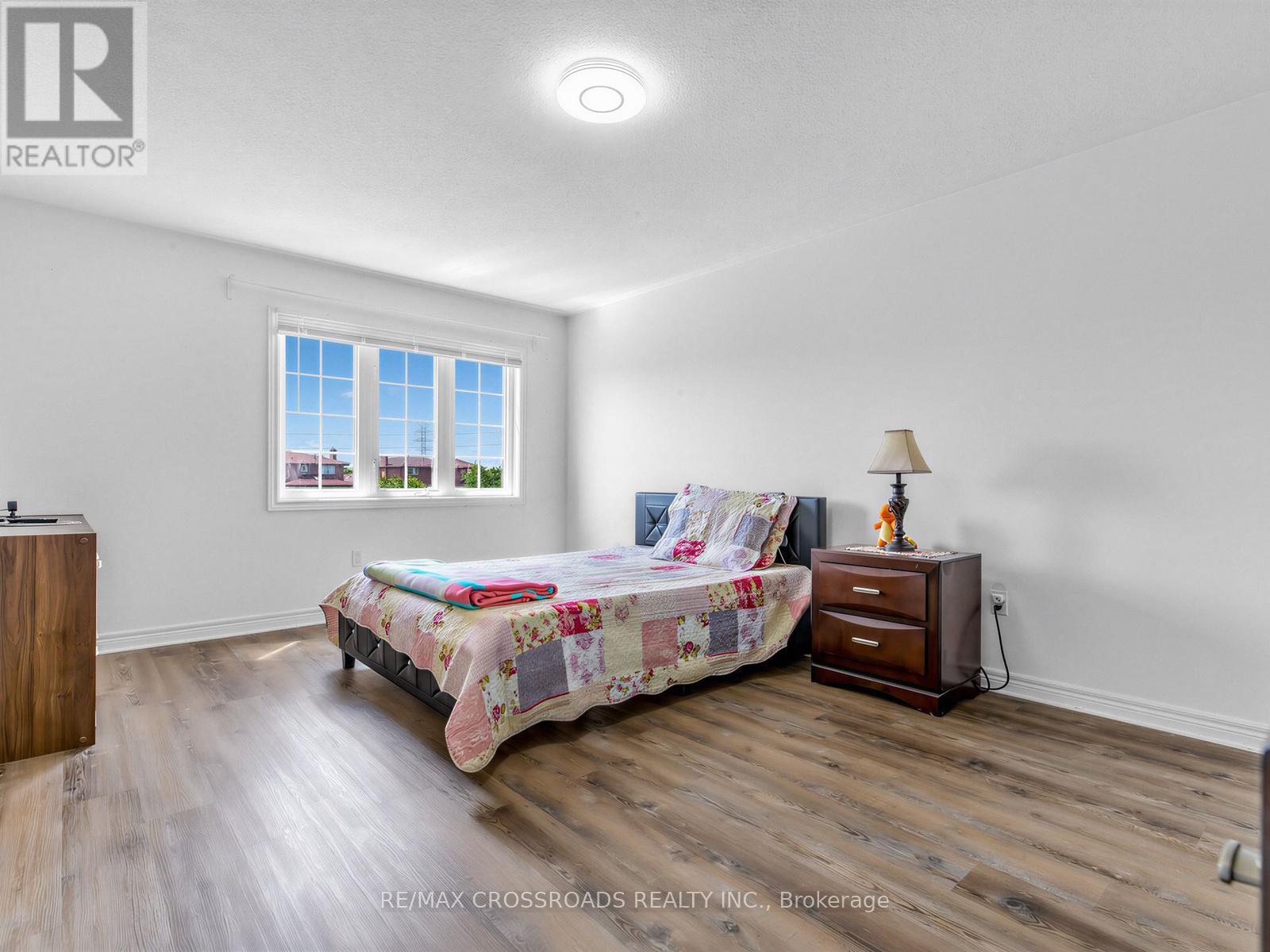 23 WORTHVIEW DRIVE S - 17