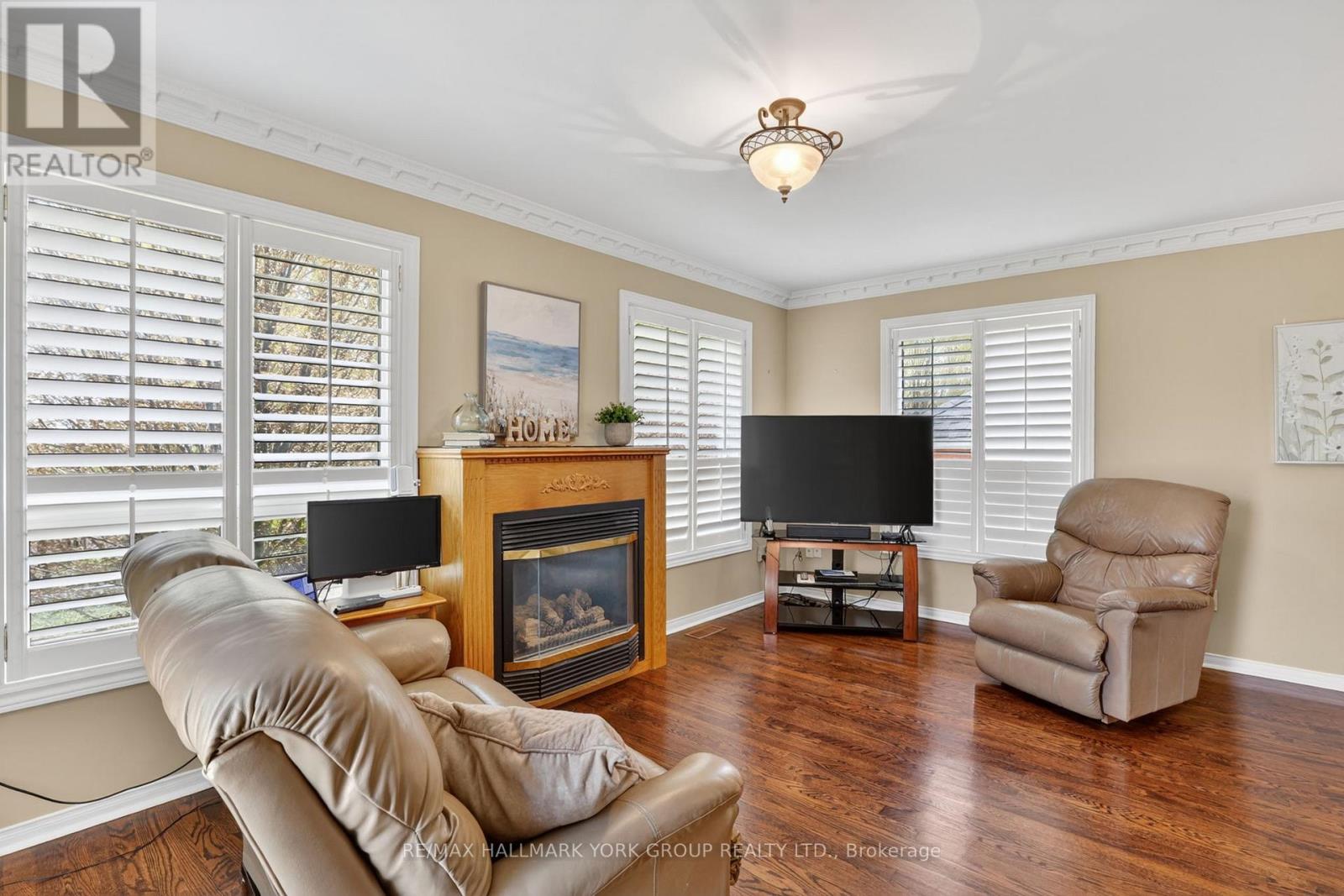 1339 FOREST STREET - 17