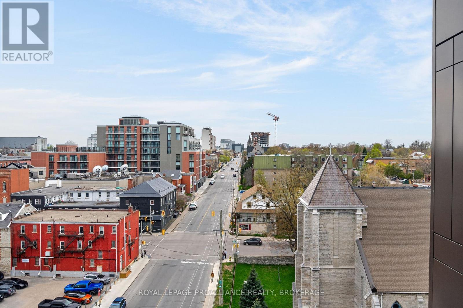 #A2 121 QUEEN STREET - 28