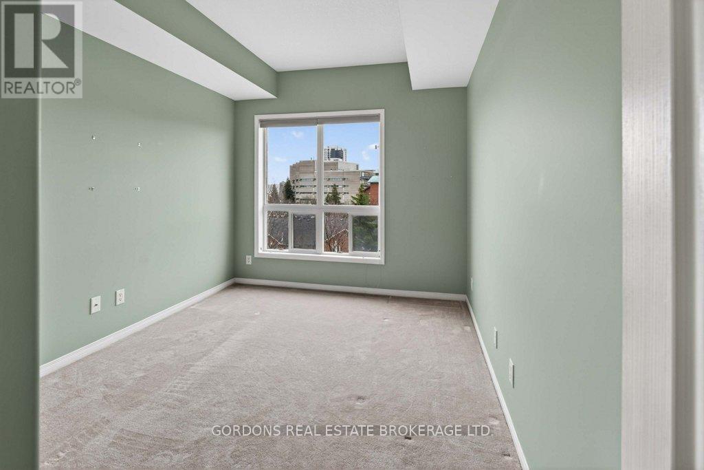 #401 350 WELLINGTON STREET - 18