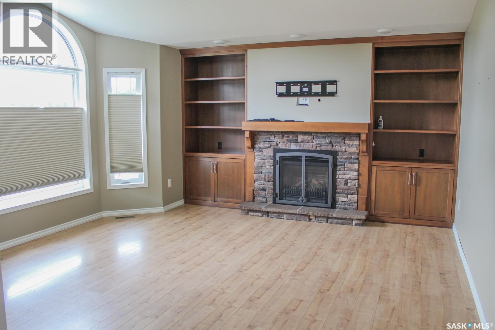 118 Babington AVENUE W — photo 6