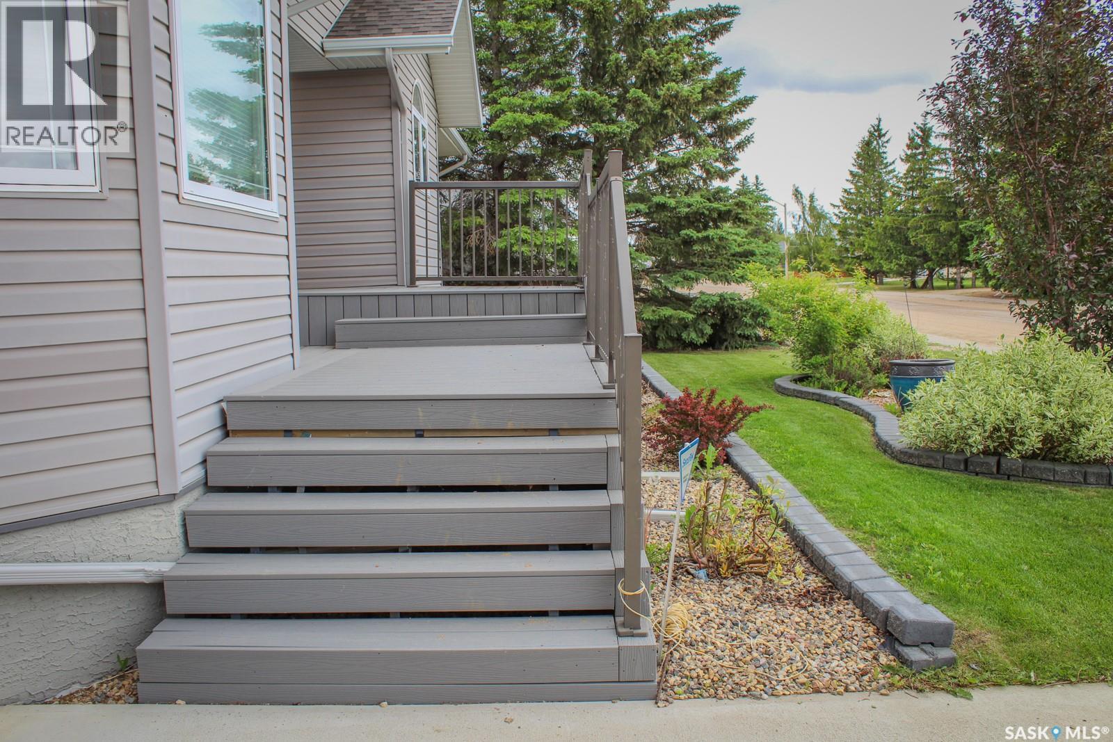118 Babington AVENUE W - photo 4