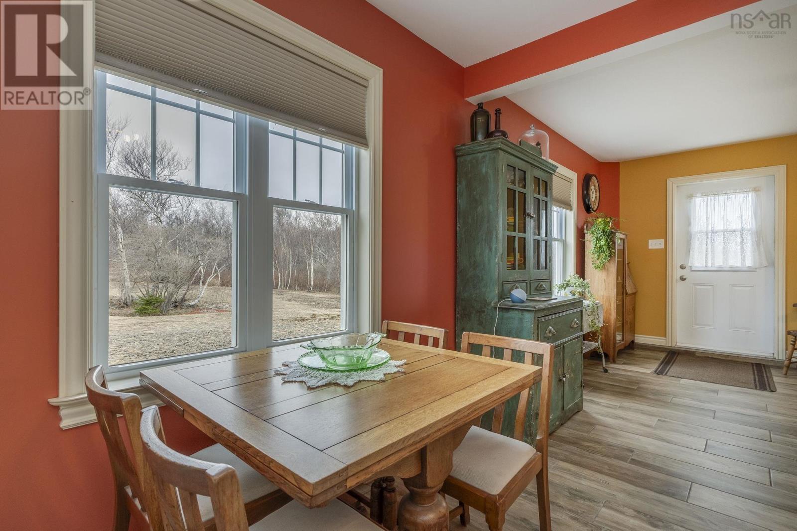 6437 Shore Road West - 11