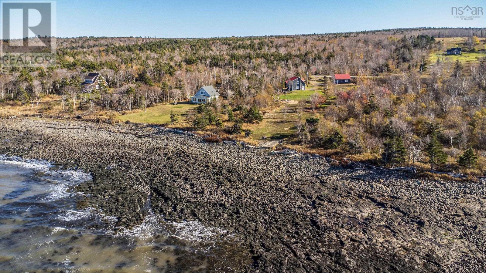 6437 Shore Road West - 44