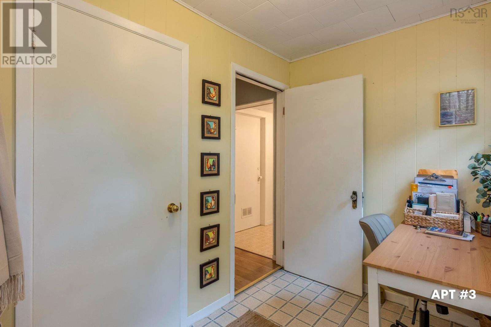 12787 Highway 1 - 37